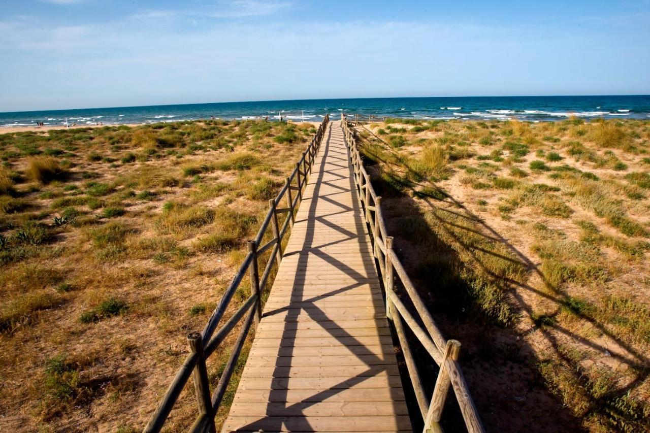 Aigua Blava Primera Linea - Alquiler Solo Familias Playa de Gandia Extérieur photo